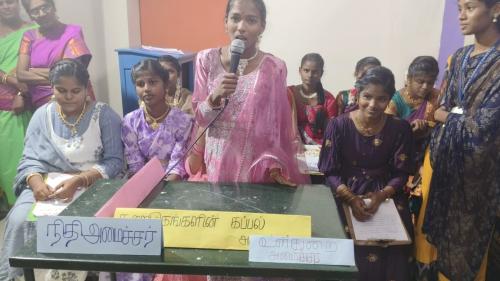 மாணவியர் பாராளுமன்றம் 