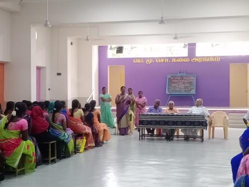 பெற்றோர் ஆசிரியர் கழகக் கூட்டம் 