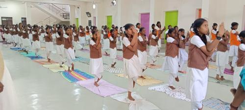 யோக நாள் 